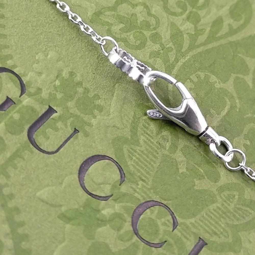 New Full Set Gucci Interlocking G Heart Necklace Silver Red Enamel Unisex - Picture 7 of 10